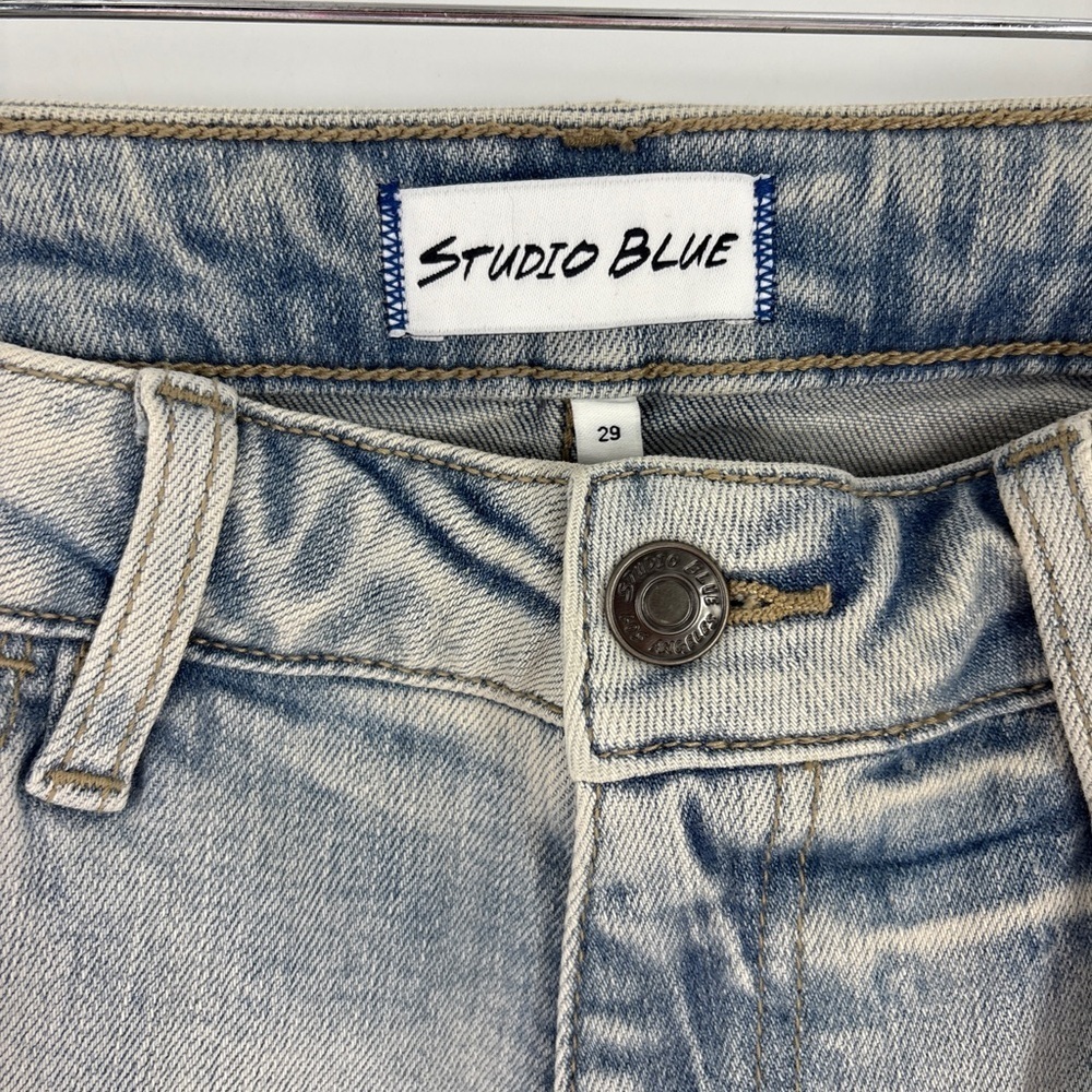 American Rag Women's Light Gray Boyfriend Jeans - Picture 2 of 7